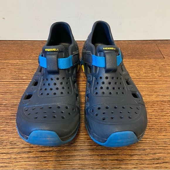 Merrell | Hydro Canyon Kids Water Friendly lightweight Sandal in Blue Size 2 - Picture 7 of 12